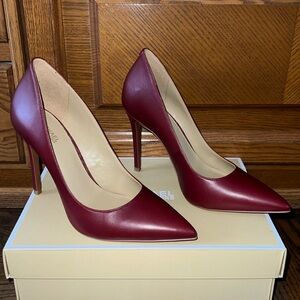 Michael Kors Keke Leather Pump Brand New in Box 7.5